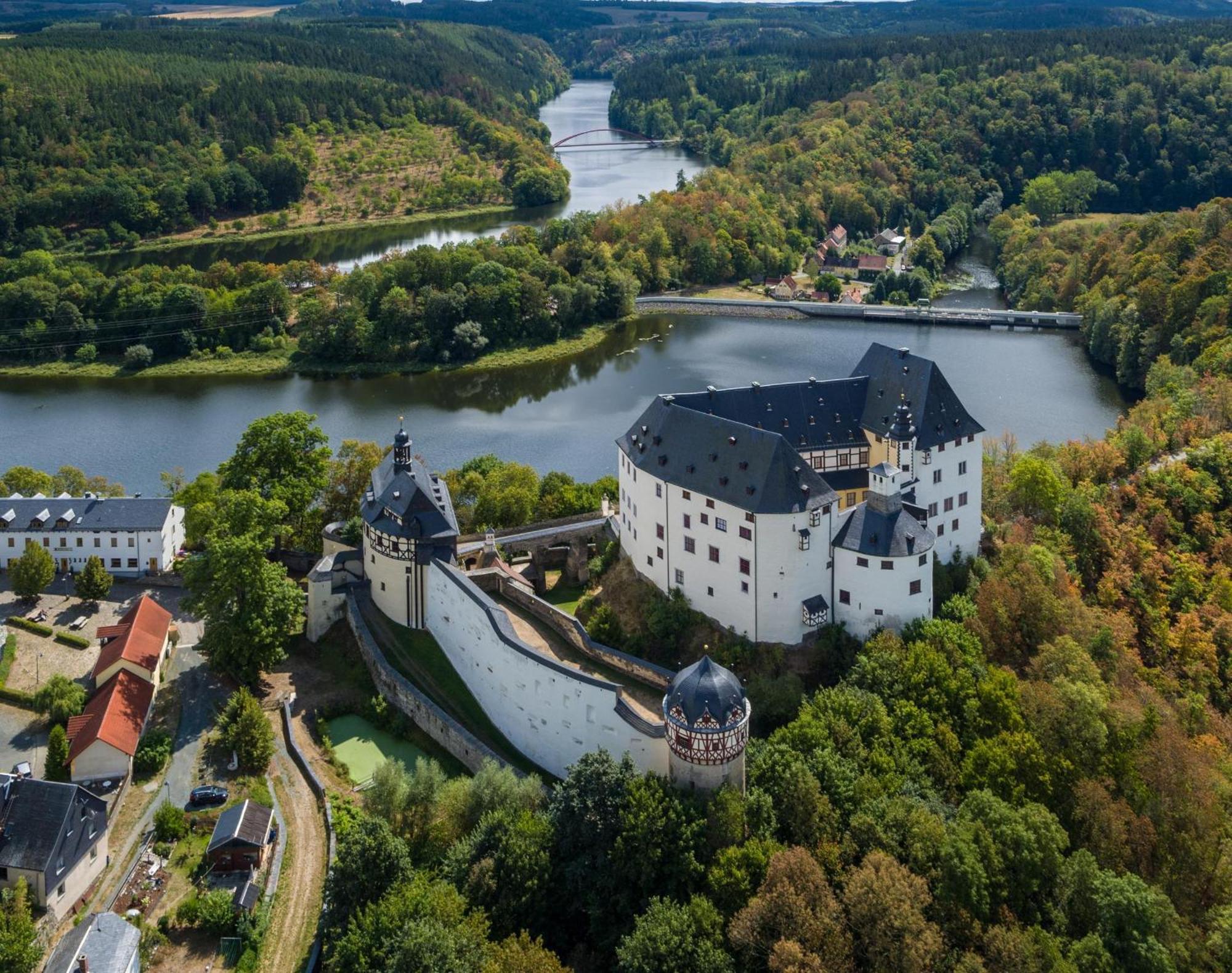 Landhauswohnung Am Thueringer Meer - Fuehlen Wie Zuhause Remptendorf Экстерьер фото
